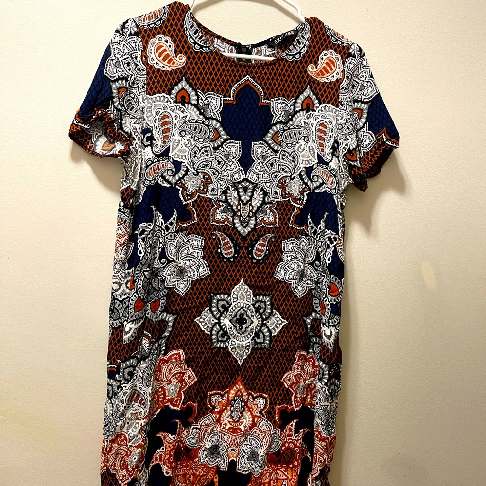 Express Patterned Short Sleeve Dress